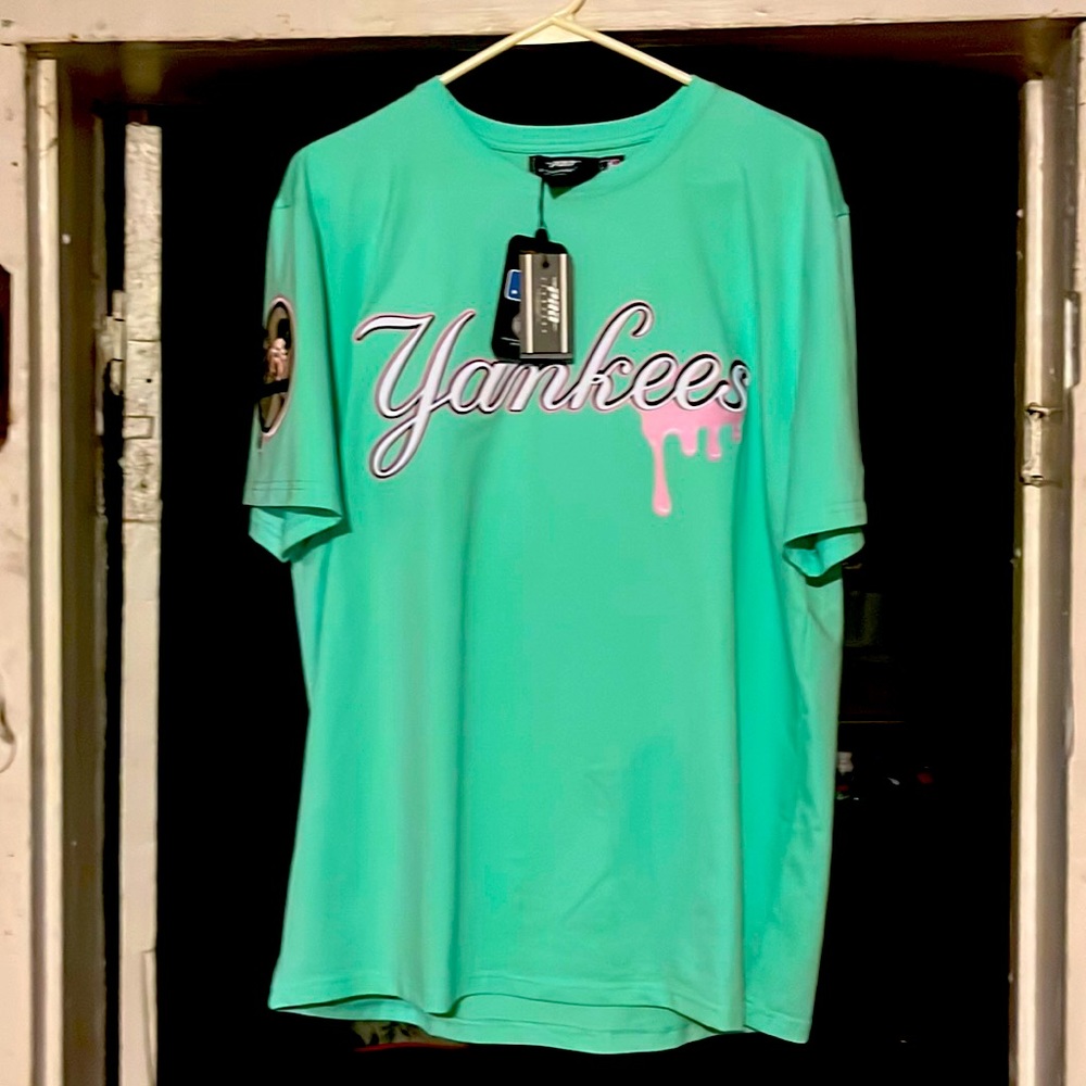 Yankees jersey/t-shirt